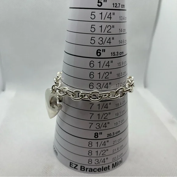 GUCCI Sterling Silver G Heart Charm Bracelet 925 Italy - Picture 5 of 10